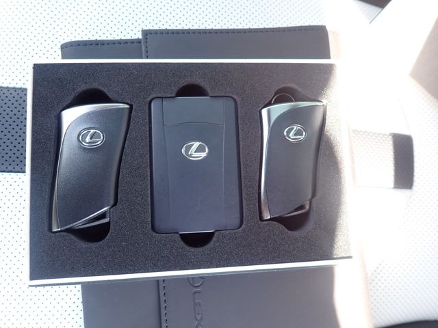 TOYOTA LEXUS NX350H 2024 Image 31