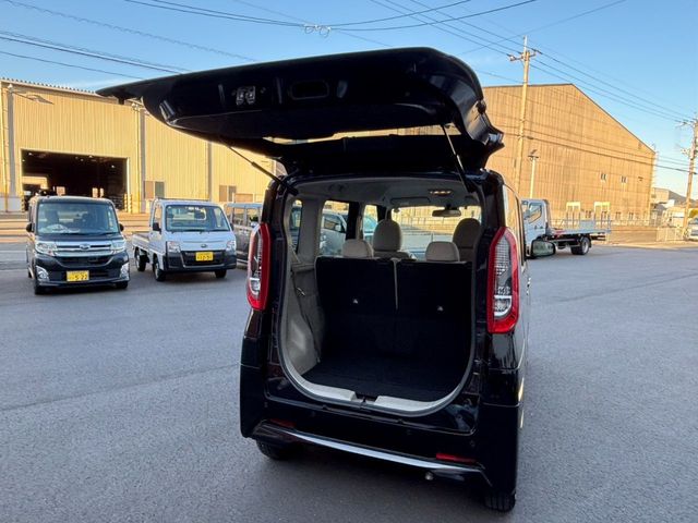 NISSAN ROOX 2024 Image 31