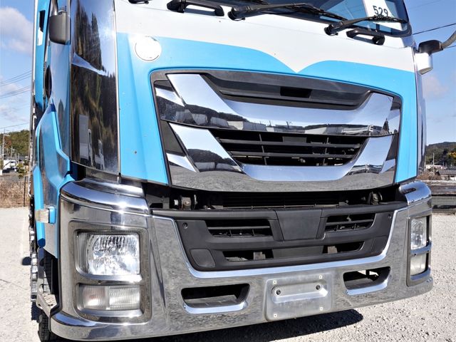 ISUZU GIGA 2017 Image 31