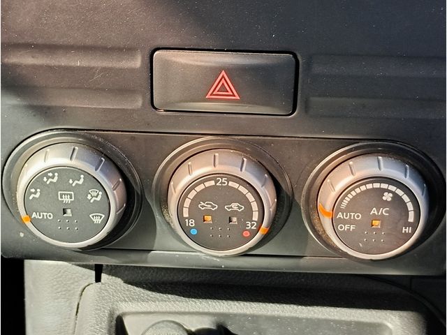 NISSAN X-TRAIL 4WD 2011 Image 31