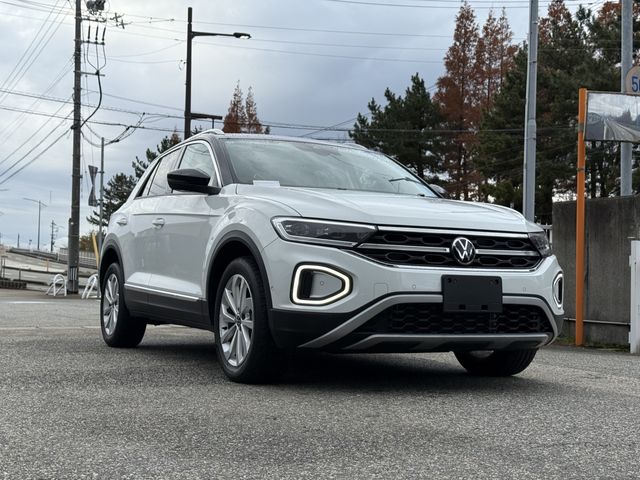 VOLKSWAGEN T-ROC 2022 Image 31