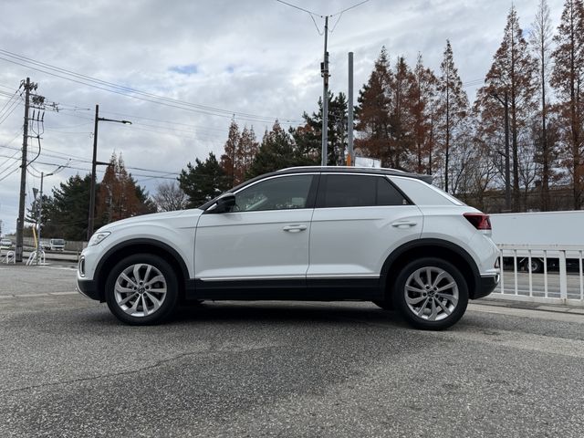 VOLKSWAGEN T-ROC 2022 Image 31