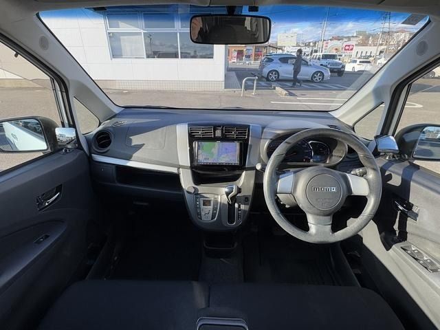 DAIHATSU MOVE CUSTOM 2013 Image 31