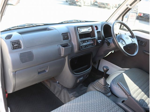 TOYOTA PIXIS TRUCK 2012 Image 31