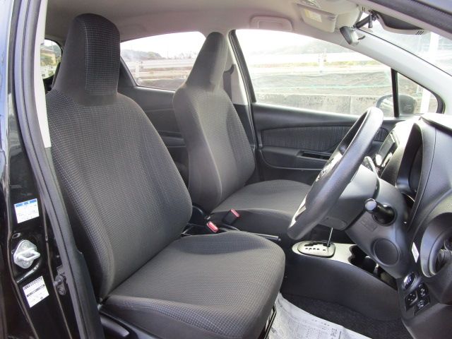 TOYOTA VITZ  4WD 2018 Image 31