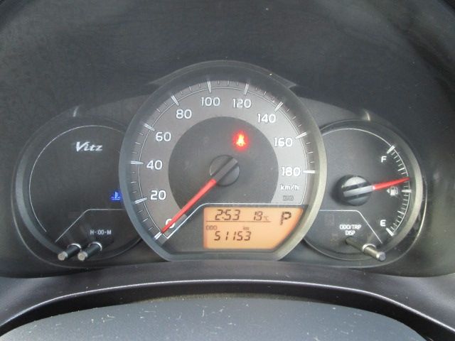 TOYOTA VITZ  4WD 2018 Image 31