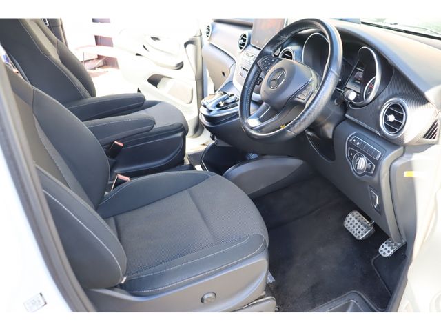 MERCEDES BENZ V CLAS 2018 Image 31