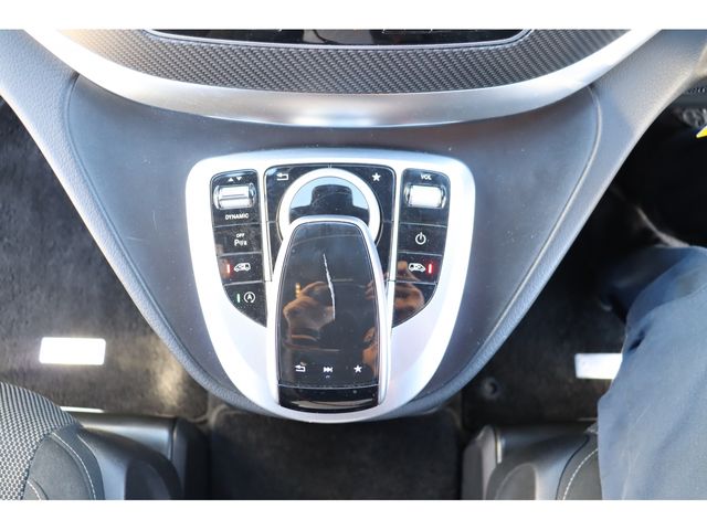 MERCEDES BENZ V CLAS 2018 Image 31
