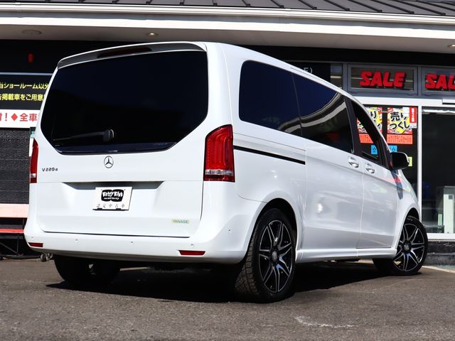 MERCEDES BENZ V CLAS 2018 Image 31