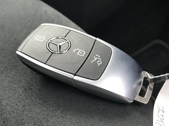 MERCEDES BENZ GLA CL 2021 Image 31