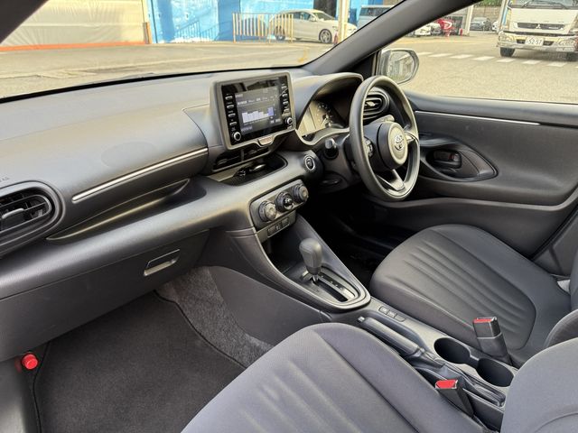 TOYOTA YARIS 2021 Image 31