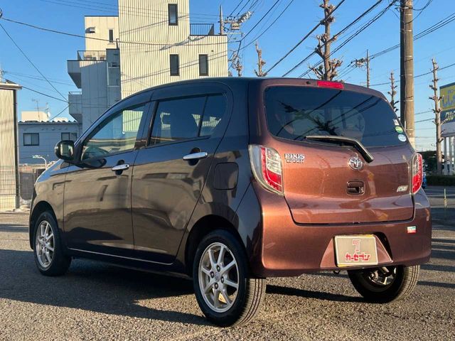 TOYOTA PIXIS EPOCH 2013 Image 31