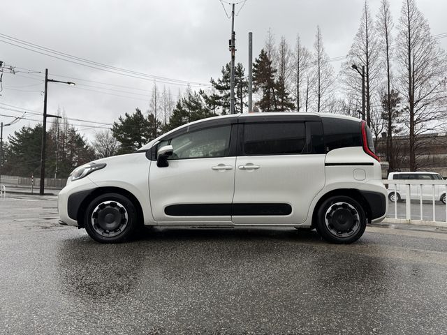 TOYOTA SIENTA 2023 Image 31