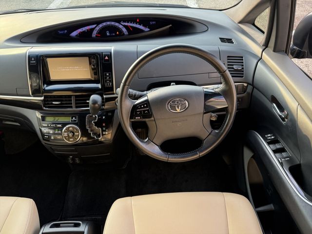 TOYOTA ESTIMA 2016 Image 31