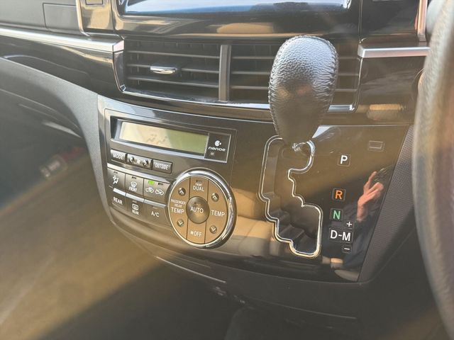 TOYOTA ESTIMA 2016 Image 31