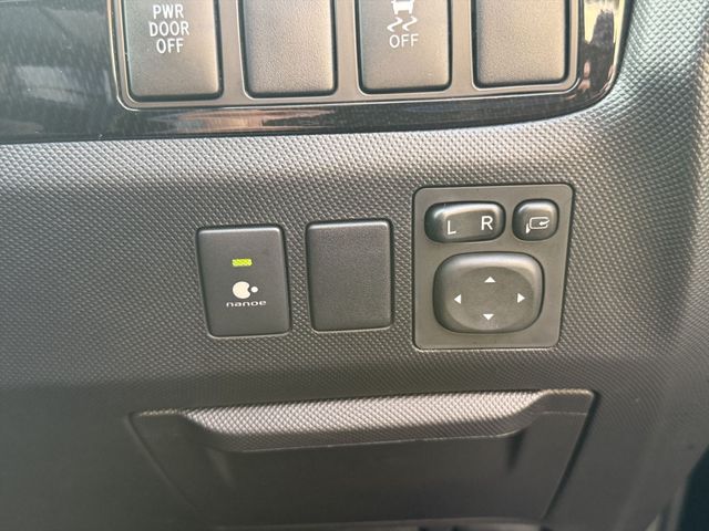 TOYOTA ESTIMA 2016 Image 31