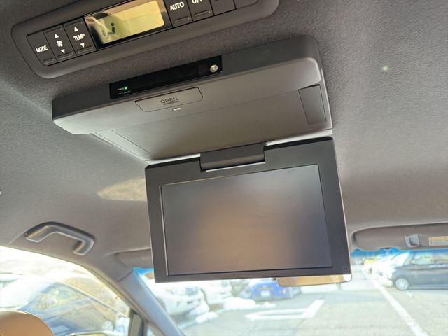 TOYOTA ESTIMA 2016 Image 31