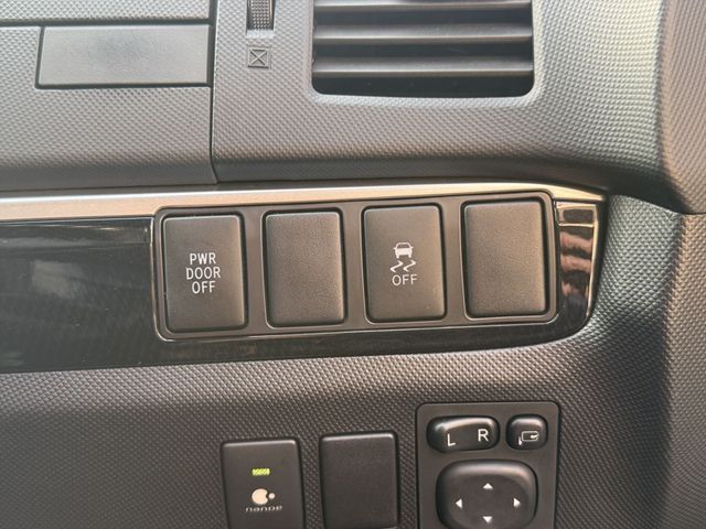 TOYOTA ESTIMA 2016 Image 31