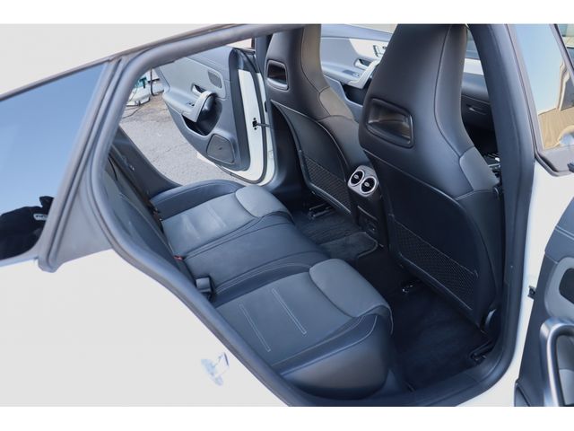 MERCEDES BENZ CLA SH 2021 Image 31