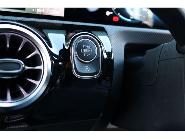 MERCEDES BENZ CLA SH 2021 Image 31