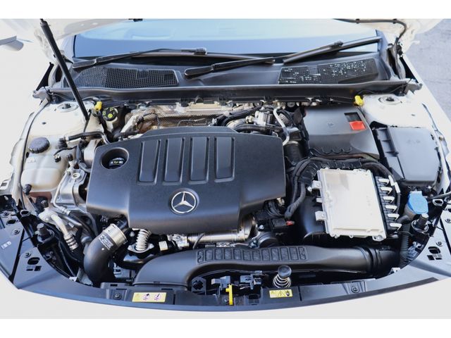 MERCEDES BENZ CLA SH 2021 Image 31