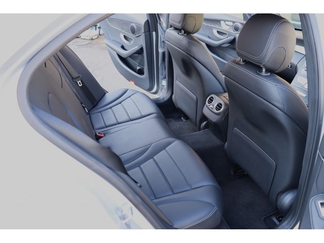 MERCEDES BENZ C CLAS 2020 Image 31
