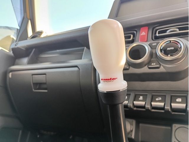 SUZUKI JIMNY 4WD 2020 Image 31