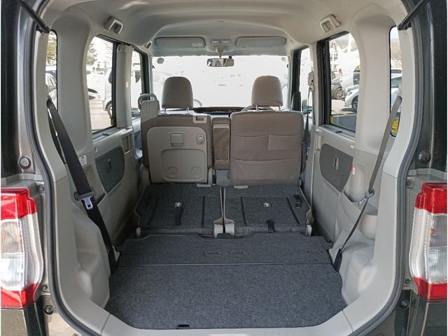 DAIHATSU TANTO 2017 Image 31