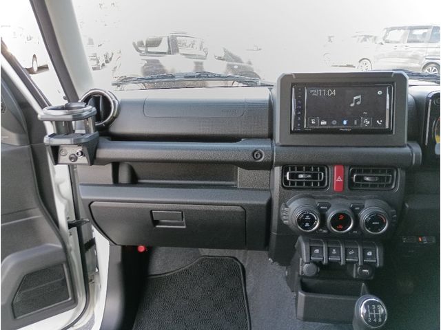 SUZUKI JIMNY 4WD 2021 Image 31