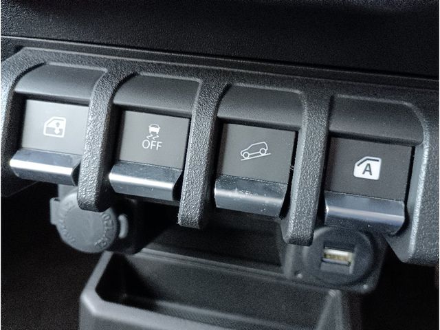 SUZUKI JIMNY 4WD 2021 Image 31