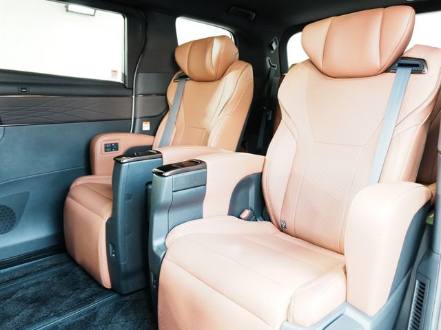 TOYOTA VELLFIRE  HYBRID 2025 Image 31