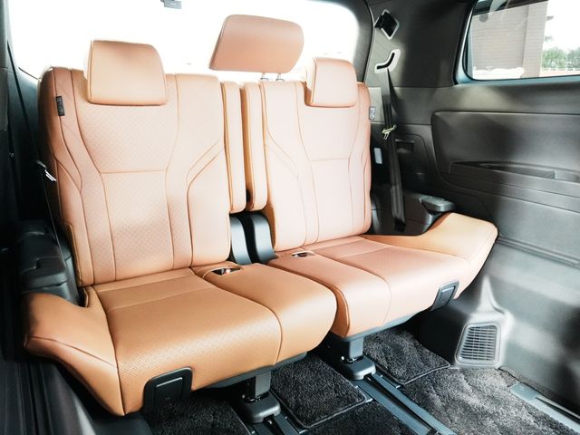 TOYOTA VELLFIRE  HYBRID 2025 Image 31