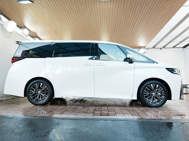 TOYOTA VELLFIRE  HYBRID 2025 Image 31