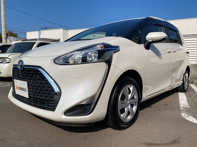 TOYOTA SIENTA HYBRID 2021 Image 31