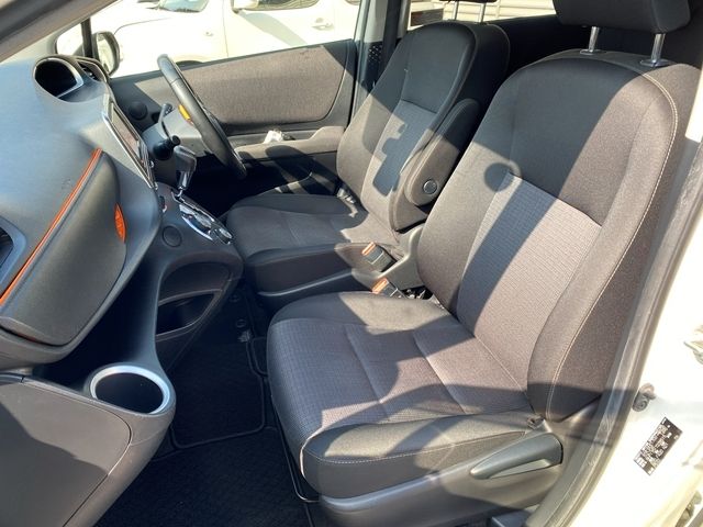 TOYOTA SIENTA HYBRID 2021 Image 31