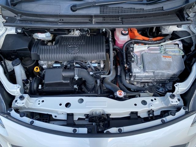 TOYOTA SIENTA HYBRID 2021 Image 31