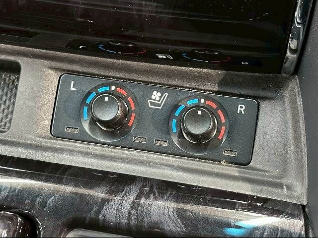 TOYOTA VELLFIRE 2018 Image 31