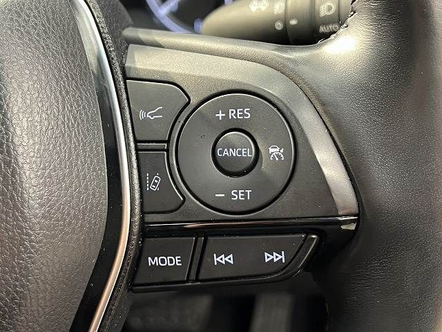 TOYOTA HARRIER 2WD 2021 Image 31