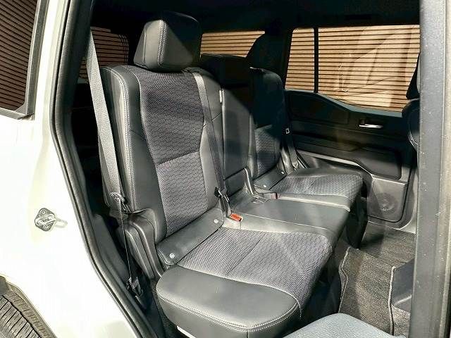 TOYOTA LANDCRUISER 250 2025 Image 31