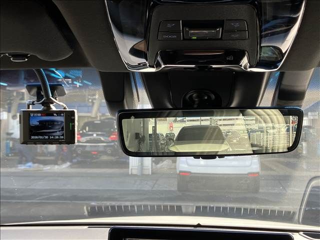 TOYOTA HARRIER HYBRID 2021 Image 31