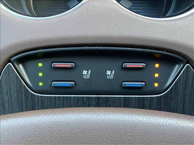 TOYOTA HARRIER HYBRID 2021 Image 31