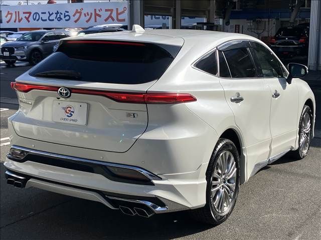 TOYOTA HARRIER HYBRID 2021 Image 31