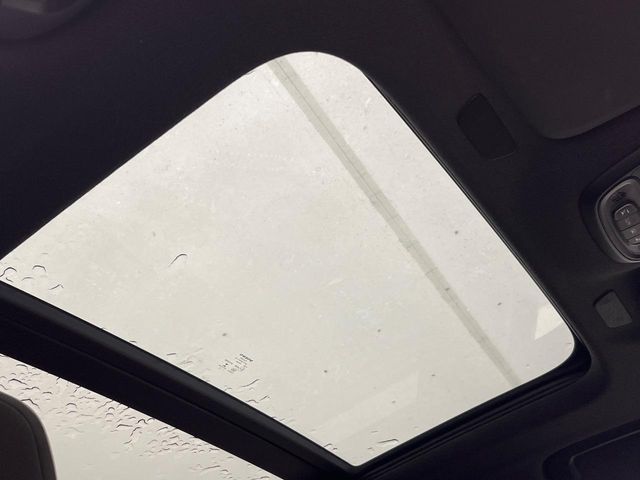 VOLVO XC40 2018 Image 31