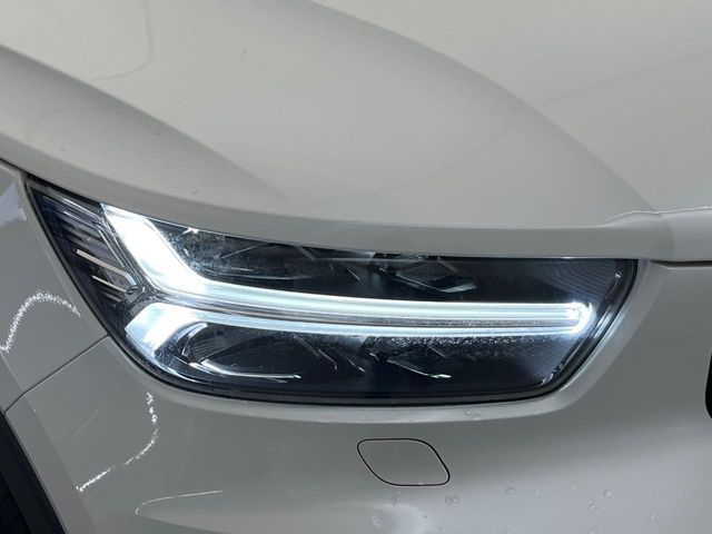 VOLVO XC40 2018 Image 31