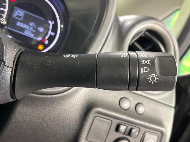 NISSAN NOTE 2013 Image 31