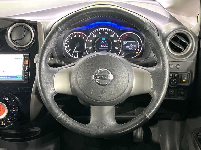 NISSAN NOTE 2013 Image 31