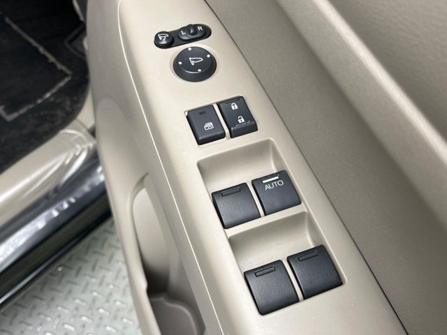 HONDA N BOX 2013 Image 31