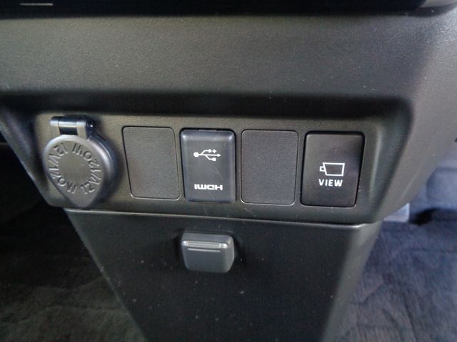 TOYOTA TANK 2020 Image 31