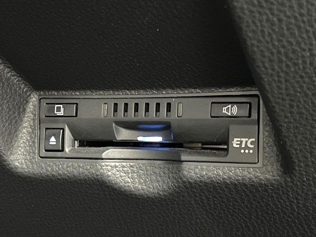 TOYOTA YARIS CROSS HYBRID 2023 Image 31