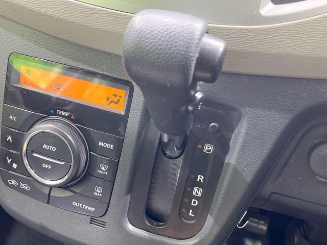 SUZUKI WAGON R 2012 Image 31